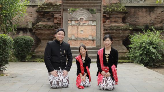 Yogyakarta Heritage Tour & Batik Workshop