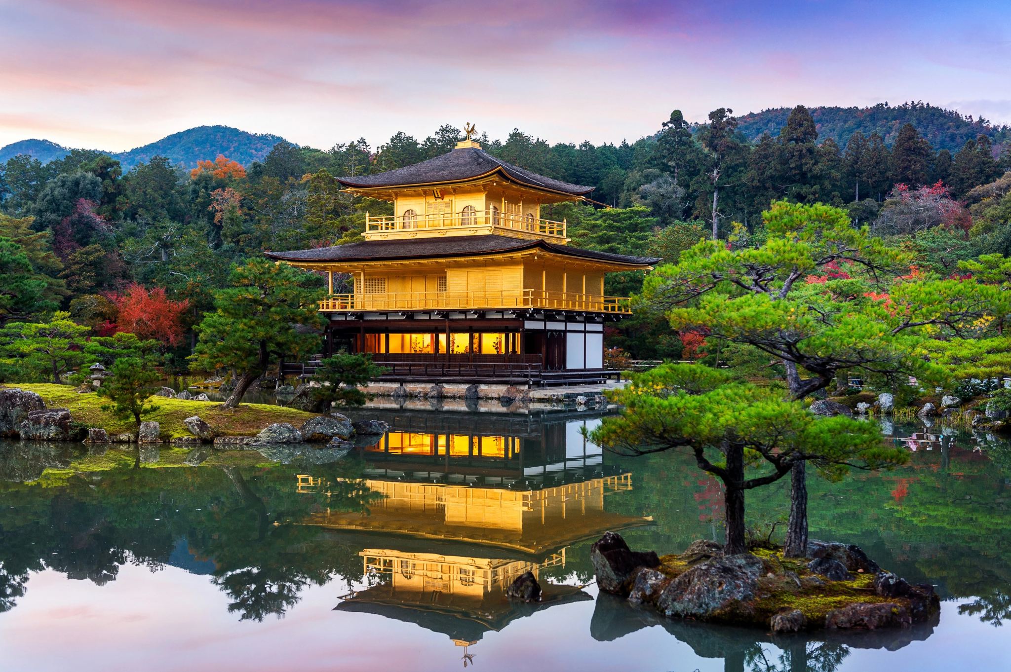 Kyoto one-day tour| Nijo Castle + Kinkakuji Temple + Fushimi Inari + Arashiyama Togetsukyo Bridge + Kimono Forest