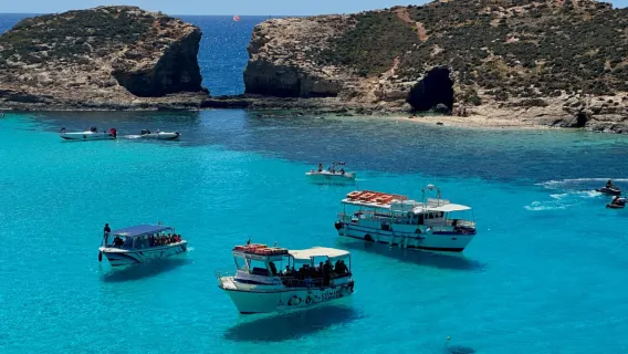 Lawatan Sehari Valletta Mdina + Gua Biru + Bandar Lama + Taman Upper Barrakka + Kenderaan Berbahasa Cina di Malta