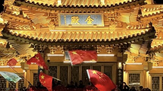 Triple Realm: A Day Pilgrimage Through Ancient Temple Incense, Longtan's Fresh Air, and Golden Hall's Bronze Glow