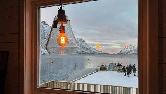 挪威特羅姆瑟Bryggejentene咖啡館+漁村【定制】