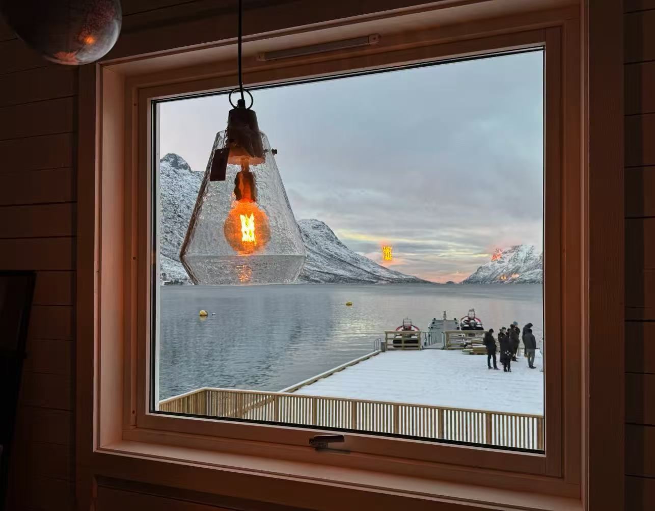 挪威特羅姆瑟Bryggejentene咖啡館+漁村【定制】