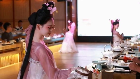 【揚州南河樂宴·宮廷餐秀】江蘇揚州沉浸式體驗宮廷盛宴丨四喜風華宴·可選午宴/晚宴