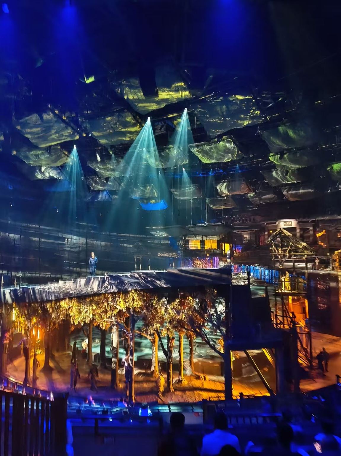 „Chongqing·1949“ Eintrittskarte für eine Vorstellung im Chongqing 1949 Grand Theatre „360-Grad-Drehbühne + immersives Theatererlebnis + mehrere Zeitslots zur Auswahl“