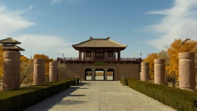 [Bermula di Dunhuang] Lawatan Sehari ke Kota Lama, Gua Seribu Buddha Barat, Yangguan, Yumenguan, dan Taman Geologi Yadan