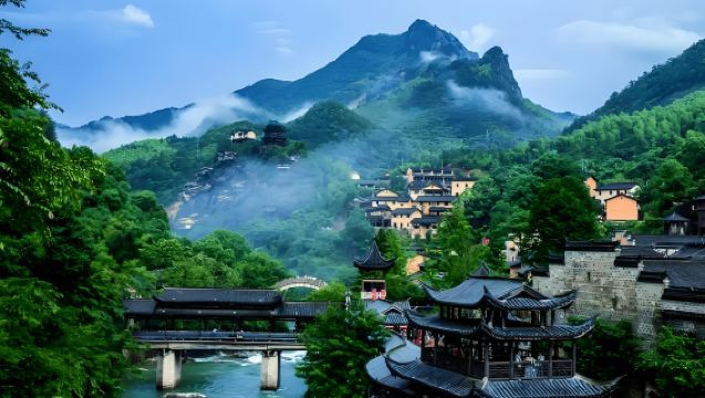 One-Day Tour from Wuyuan, Jiangxi to Vagoo Scenic Area - A Real-Life Fairy Tale World [Private Car + Tickets Included]