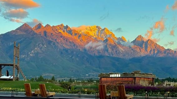 Jade Dragon Snow Mountain + Spruce Cableway + Impression Lijiang + Hotel Transfer