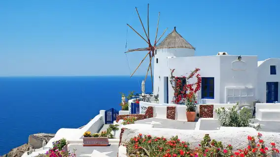 Eurail Greek Islands Pass [ตัวแทนอย่างเป็นทางการ/ไม่มีค่าธรรมเนียมการออกตั๋ว/เดินทางในกรีซ/สำรวจทัศนียภาพเกาะอันงดงามของซานโตรินี คอส และเกาะอื่นๆ]
