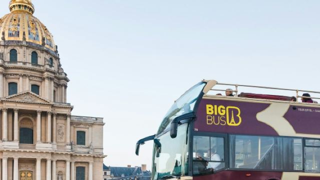 Big Bus Париж: Экскурсия с возможностью выхода на остановках + Круиз по Сене