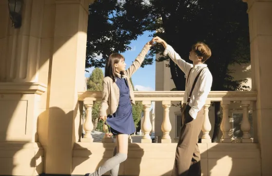 六盤水Trip Moments【個人寫真跟拍/團隊航拍/情侶街拍/婚紗攝影攝像微電影/翻譯】