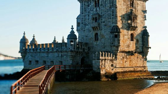 Автобусный тур Yellow Bus Lisbon: 24 или 48-часовая экскурсия на автобусе с возможностью высадки и посадки в любое время.