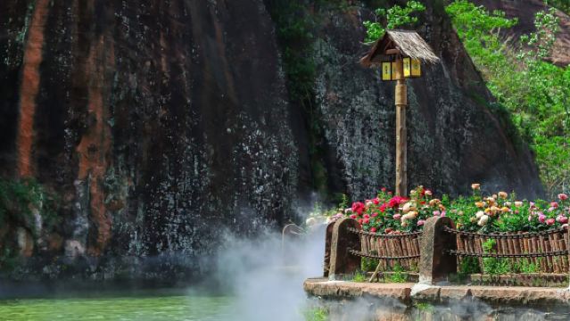 Chenzhou Feitian Mountain Premium Bamboo Rafting 1-day Tour