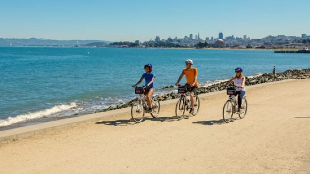 Zelfgeleide fietsverhuur in San Francisco met veerbootoptie