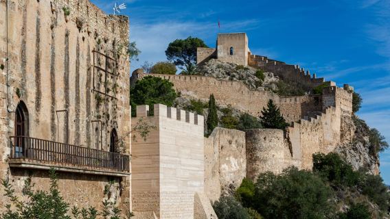 From Valencia: Guided Day Trip to Xàtiva and Anna