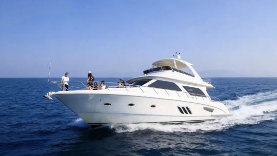 【惠州遊艇包船出海】惠州巽寮灣 63 英尺豪華商務遊艇包船出海＋KTV＋海釣＋豐富水上項目～海上派對