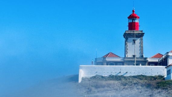 里斯本佩納宮+羅卡角+貝倫塔+熱羅尼莫斯修道院中文包車一日遊