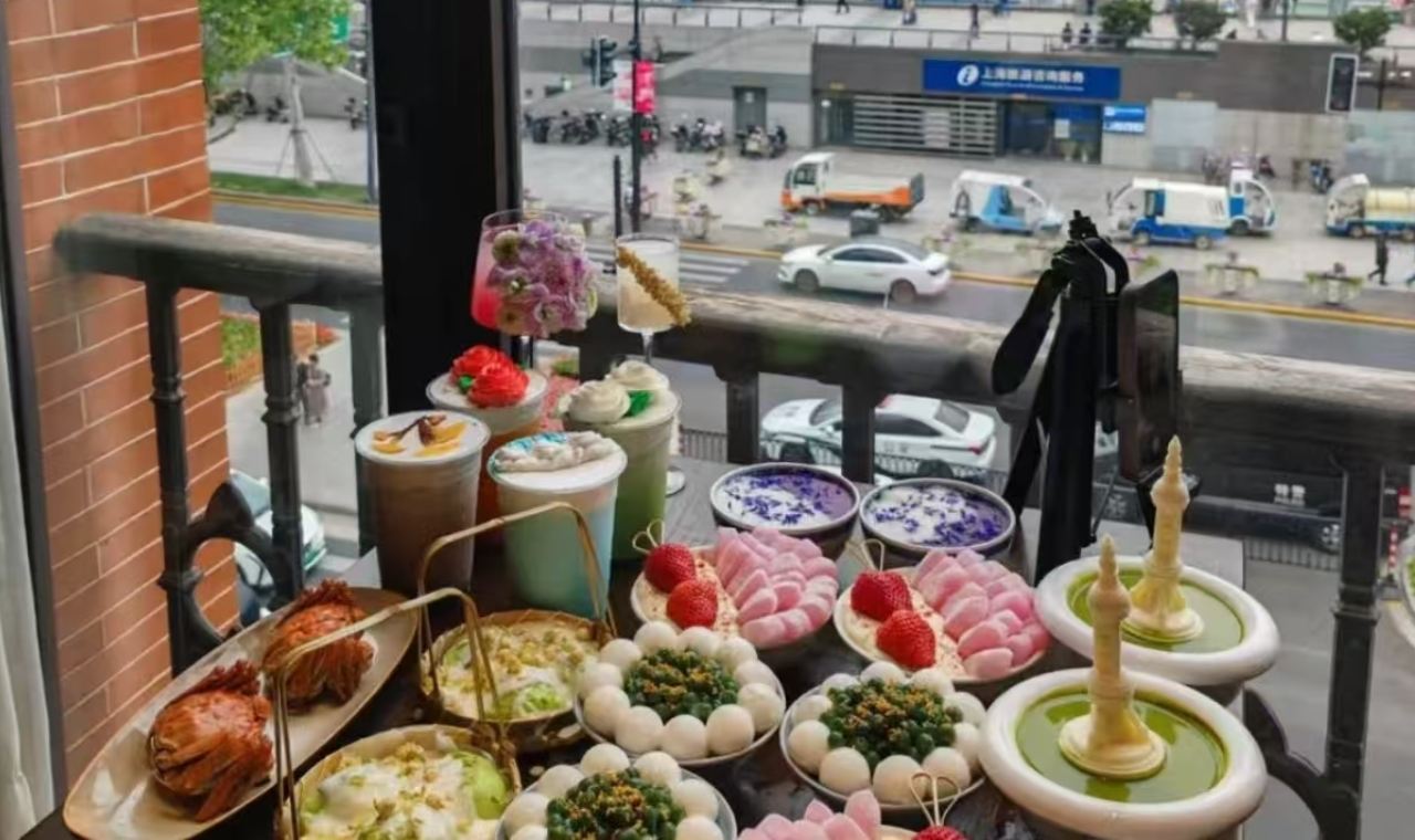 Li Bai Crab·Crab Roe Noodles·River View Restaurant (The Bund·Yu Garden Branch)