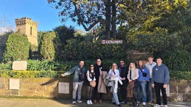 Catacombs Tour with Transfer – Optional Capuchin Crypt or Trevi