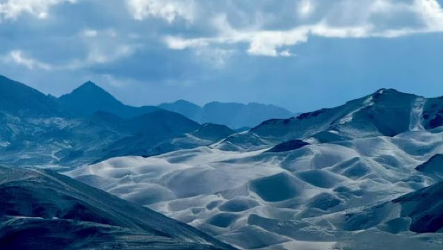 [Lawatan Sehari ke Dataran Tinggi Pamir] Jalan Persahabatan China-Pakistan + Tasik Pasir Putih + Tasik Karakul