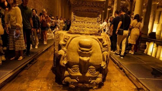 Istanbul : Billet d'entrée coupe-file pour la Citerne Basilique avec guide interne
