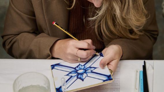 Porto: Tile Painting Workshop with Porto Wine (Sé do Porto)