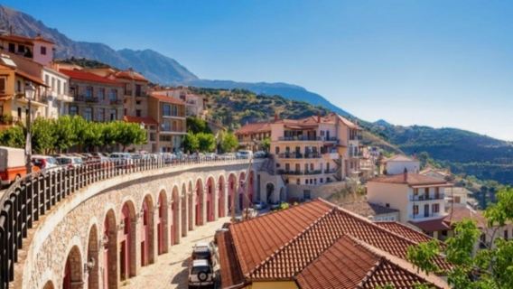 Greece Athens pergi-balik - Delphi - Bandar bukit Arachova - lawatan sehari sewaan peribadi boleh disesuaikan - Nikmati dengan tenang