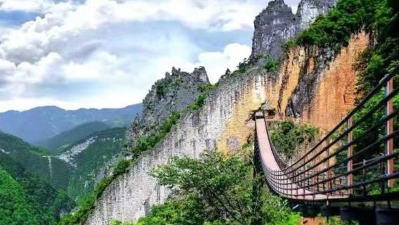 Mt.Wuling Great Rift Valley + 816 Project + Fuzhou painted boat [Enjoyable 1-day tour]