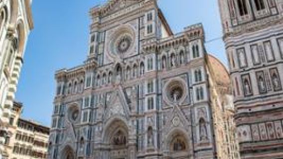 Duomo Cathedral - Skip-the-line Ticket with Express Guided Tour
