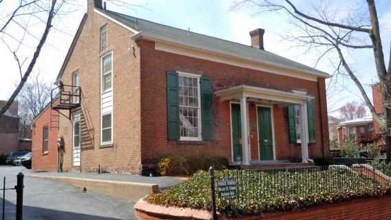 Trenton Highlights Audio Tour: Revolutionary Landmarks and Historic Landmarks