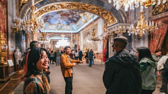 Madrid Royal Palace: Skip-the-Line Small Group Tour