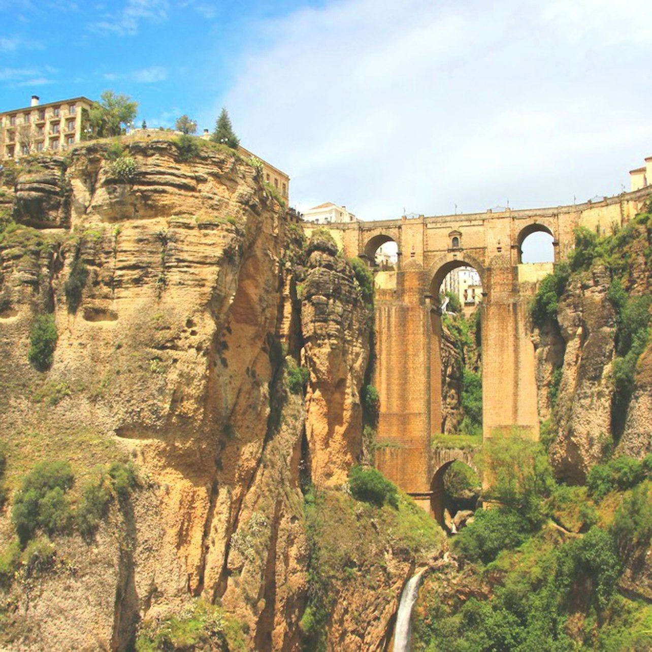 Pueblos Blancos y Ronda: Excursión de un día desde Sevilla