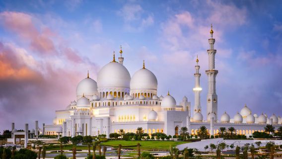 Abu Dhabi city tour with Grand Mosque, Qasr Al Watan and Louvre museum Visit