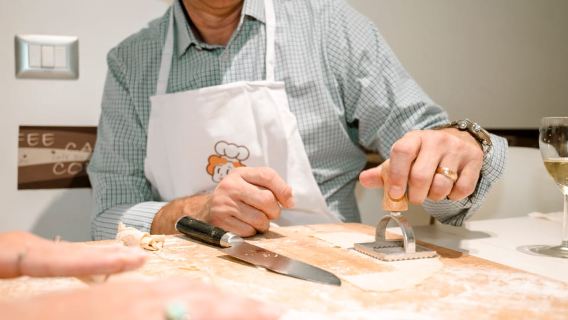 Varenna: Pasta- und Tiramisu-Kochkurs bei einem Einheimischen