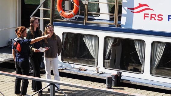 Из Хельсинки: билет на паром туда и обратно до Суоменлинны