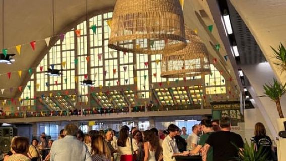 Reims: visita al centro de la ciudad y cata de champán