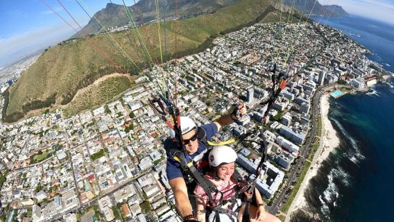 Città del Capo: Parapendio in tandem con vista sulla Table Mountain