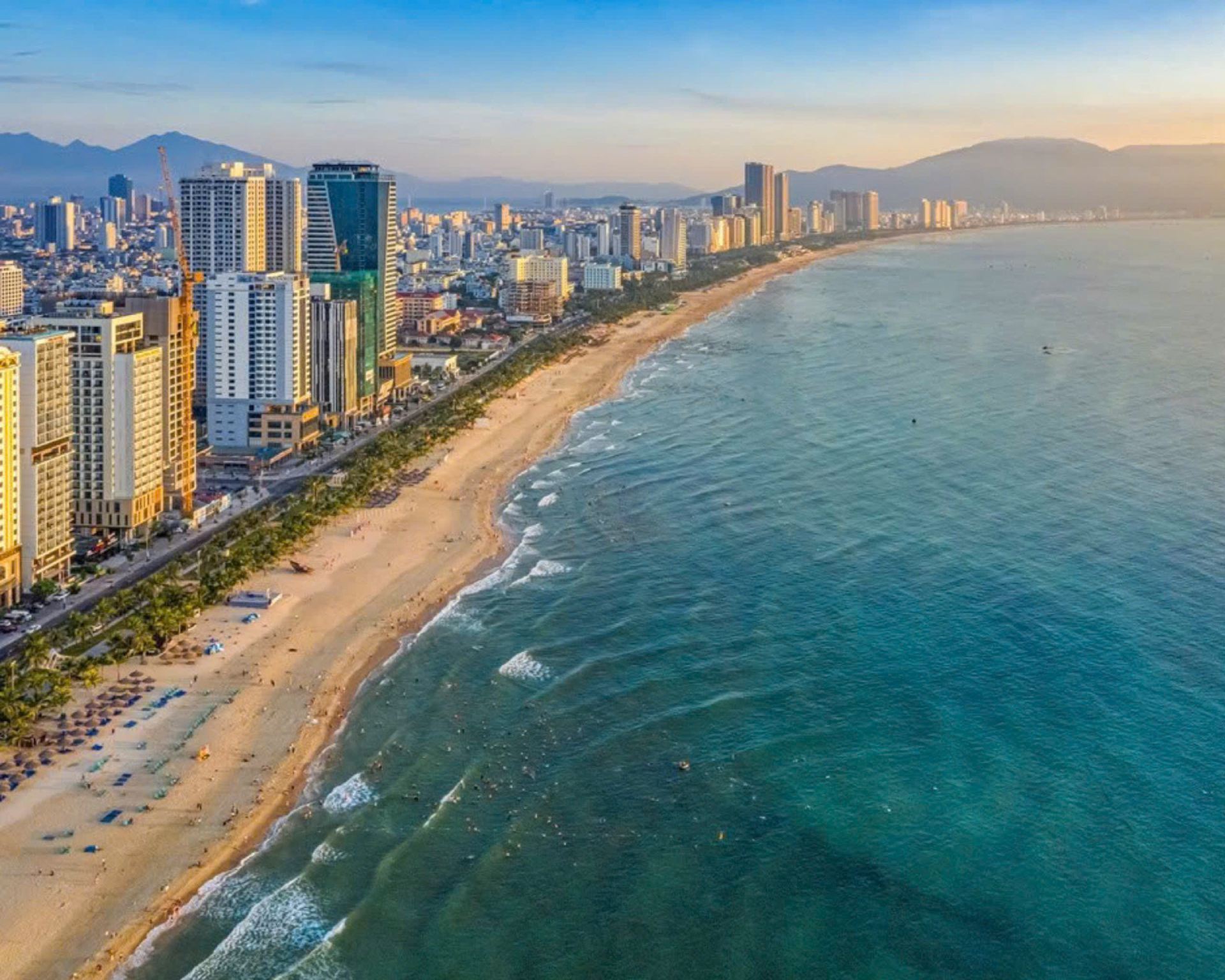 ไฮไลต์เมืองดานัง & เสน่ห์ตลาดฮาน: ทัวร์ครึ่งวันพร้อมไกด์ จากดานังหรือฮอยอัน