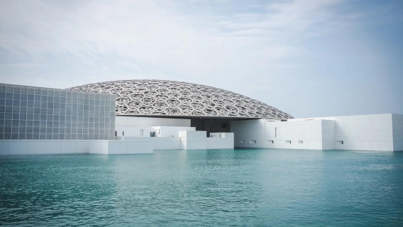 Lawatan Louvre Abu Dhabi termasuk penerangan berpandu dalam bahasa Inggeris