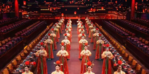 【御仙都·宮廷御膳】北京御仙都·皇家菜博物館宮宴|沉浸式宮廷文化餐秀【中華一品宴賞宮廷演藝+參觀博物館】