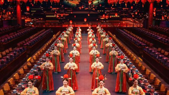 Yuxiandou·Imperial Cuisine: Palace Banquet at Yuxiandou·huangjiacai Museum in Beijing|Immersive Imperial Culture Dining Show [Chinese Imperial Banquet with Court Performances + Museum Visit]