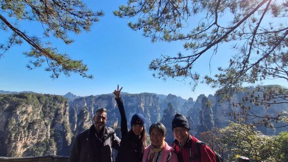 Zhangjiajie National Forest Park One-Day Tour: Tianzi Mountain and Yuanjiajie