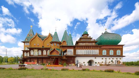 Moscow Muzey Derevyannogo Zodchestva I Krest'yanskogo Byta + Suzdal Kremlin day tour