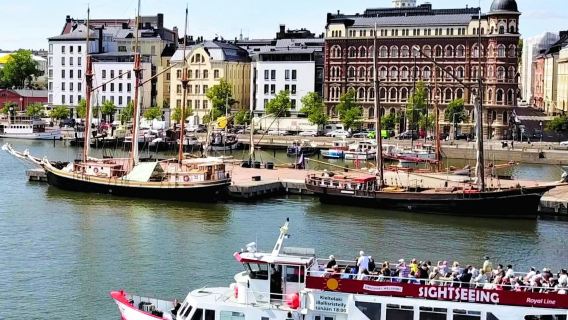 Helsinki: Recorrido turístico en barco por el archipiélago