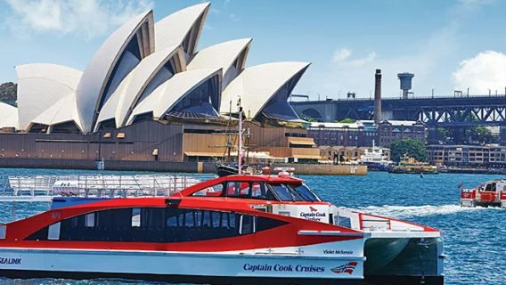 Sydney Harbour: 1 or 2-Day Hop-on Hop-off Ferry Pass