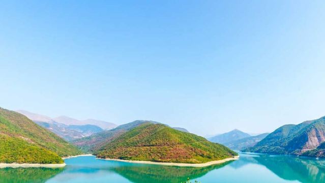 Tbilisi Private Tour to Kazbegi and Gudauri