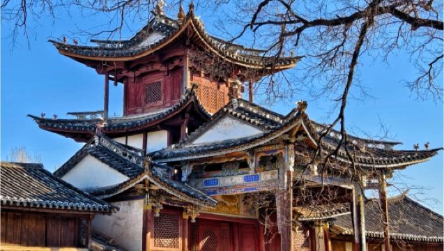 บริการรถยนต์จากต้าหลี่จีนไปเมืองเก่าซาซีและชิบาชิ (ไม่รวมตั๋วเข้า)