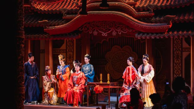 Pekín - Banquete Excepcional, espectáculo inmersivo - Experiencia gastronómica interactiva de "Sueño en el Pabellón Rojo" - Representación teatral antigua china - Opción de vestuario tradicional hanfu - Restaurante de gastronomía especial