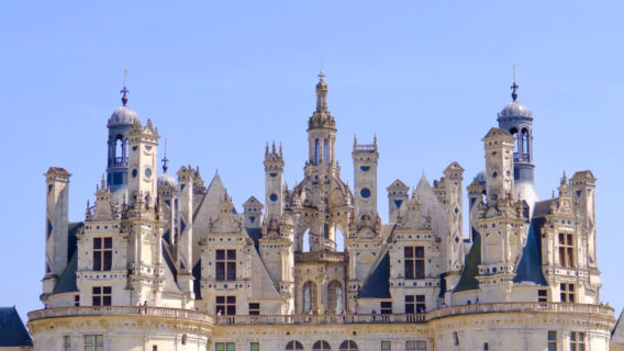 法國巴黎出發：羅亞爾河谷+雪河上的水上城堡（專屬客服）