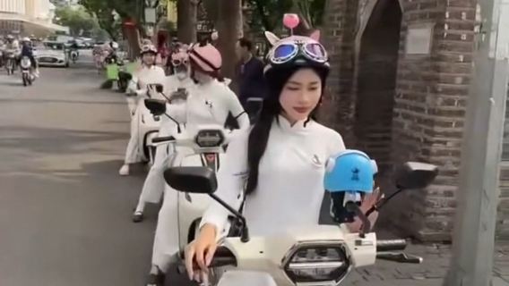 越南河內奧黛騎行｜中文導遊摩托帶遊 安心打卡拍照