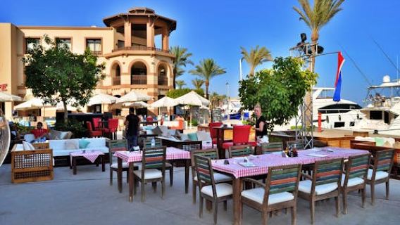 Port Ghalib tour by night with dinner from Marsa Alam and Quseir